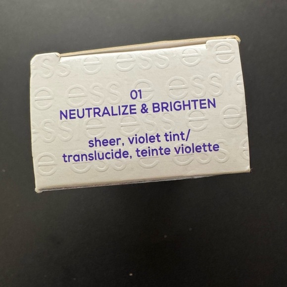 essie Hard To Resist Nail Strengthener Treatment - Picture 5 of 9